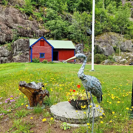 4 Bedroom Stunning In Semesterbostad