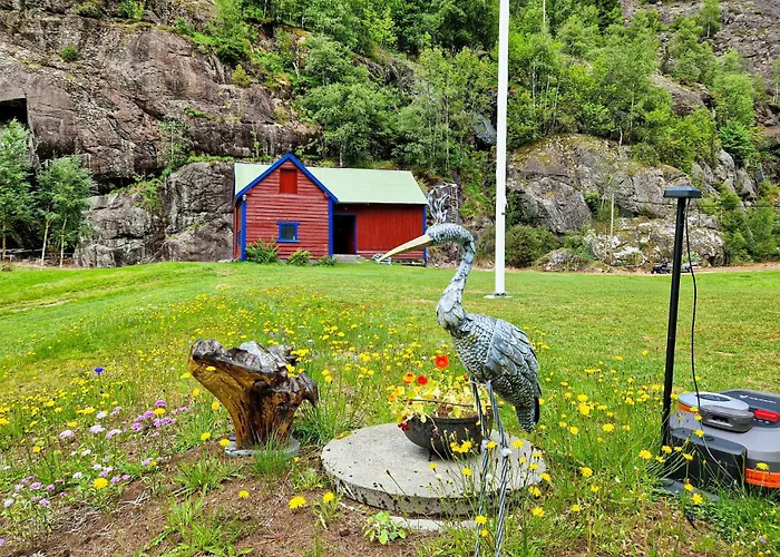 4 Bedroom Stunning In Semesterbostad